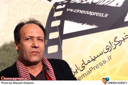 کاظم راست گفتار درغرفه خبرگزاری سینمای ایران در جشنواره فیلم فجر